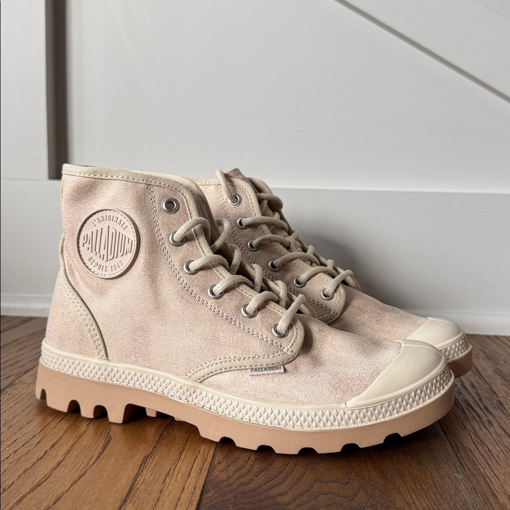 Palladium Pampa Hi Wax Sahara High-Top Sneakers Size 8 M EU 39.5 NWT
